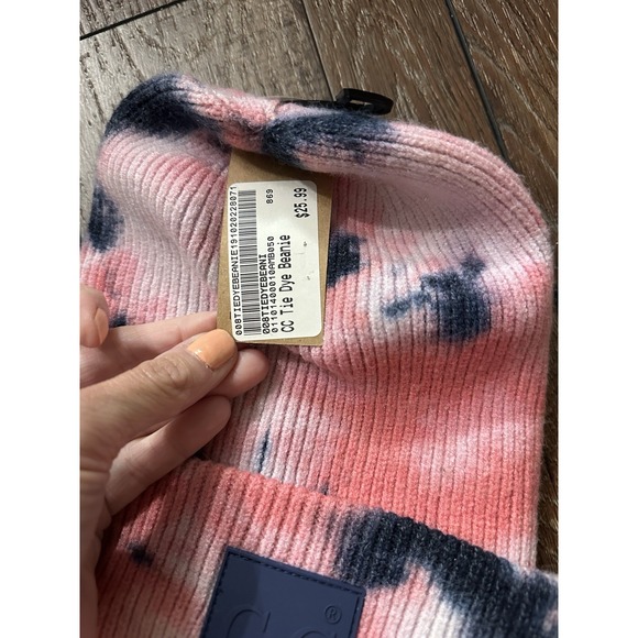 C.C Pastel Tie Dye Beanie hat new‎ With Tags - Picture 2 of 3